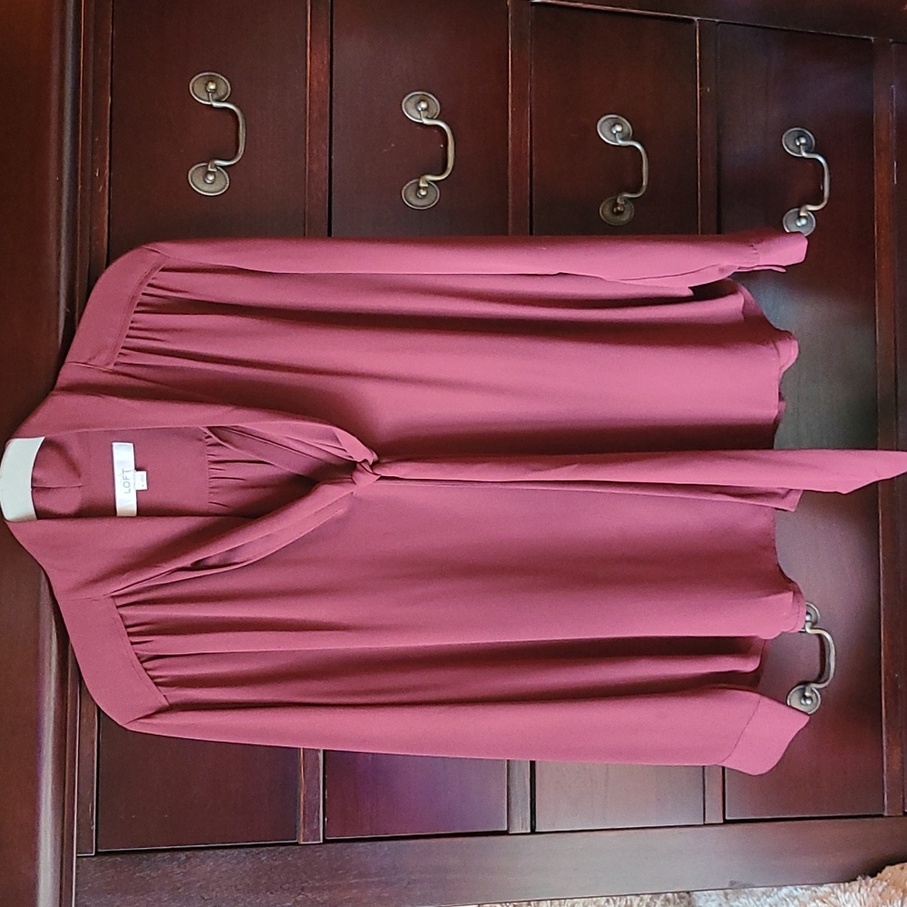 Loft long sleeve blouse